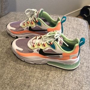 Nike tennis shoes